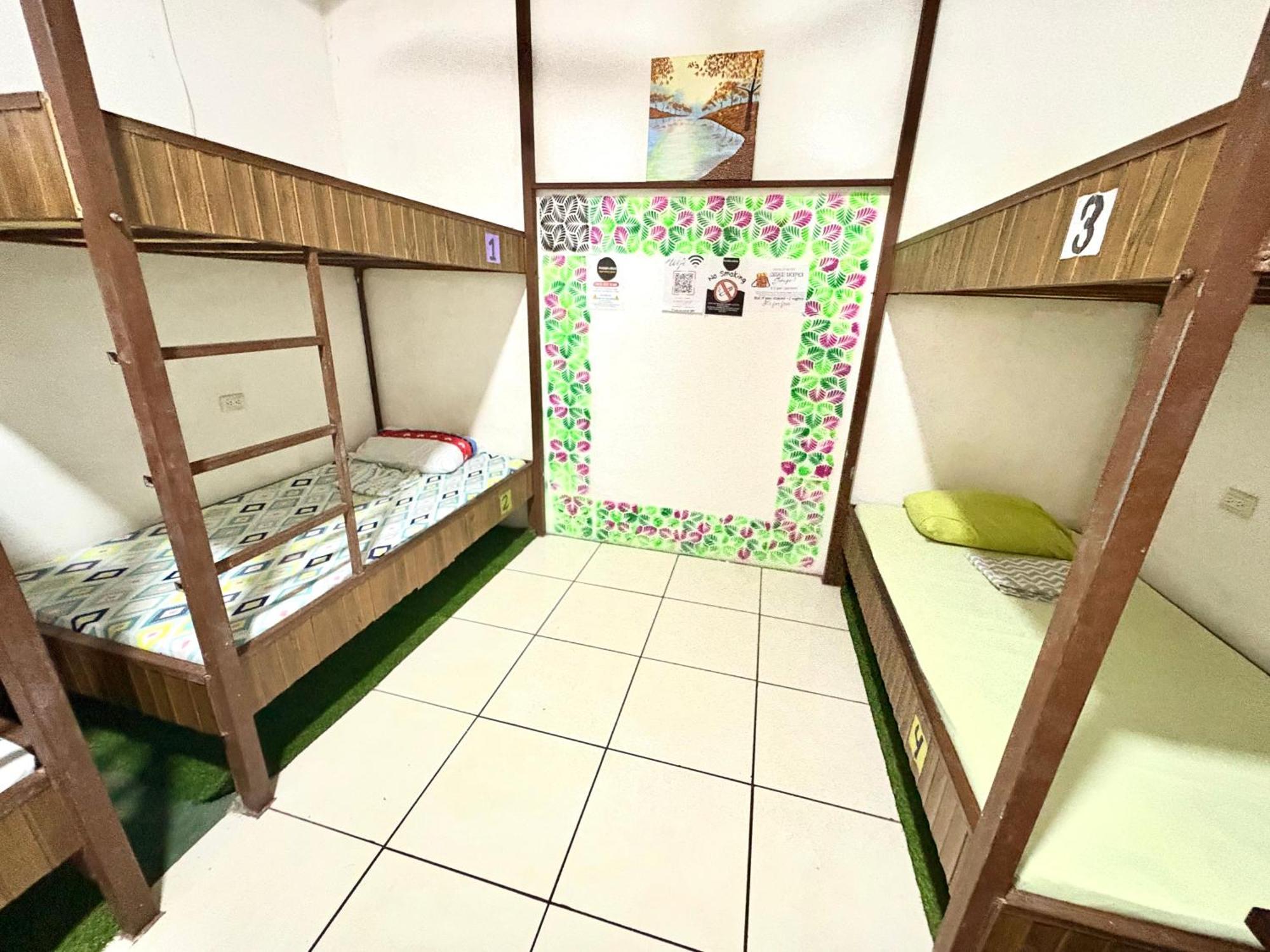 Cheap Hostel Quepos Extérieur photo